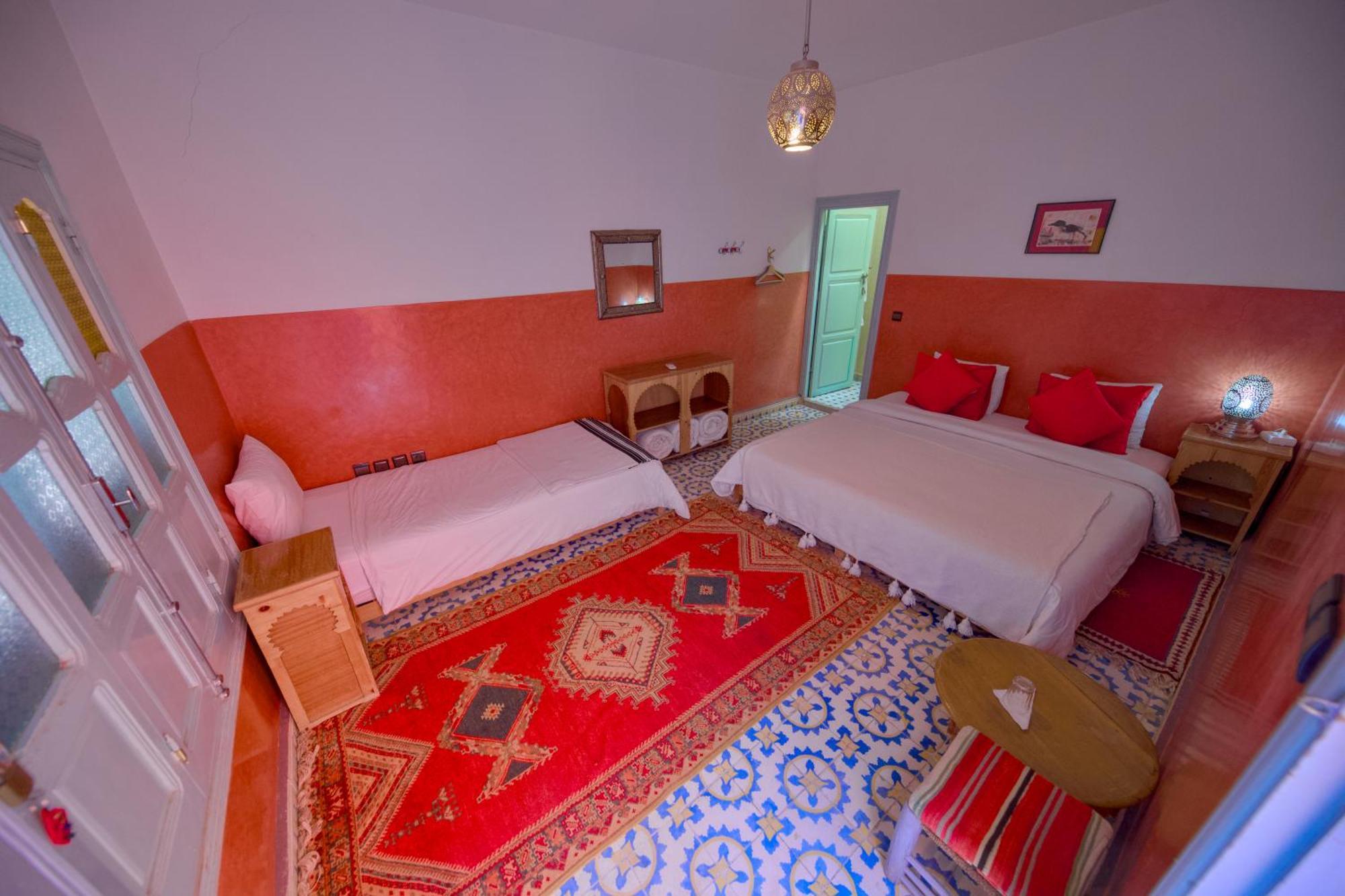 Maison D'Hotes Dar Farhana Tajda Екстер'єр фото